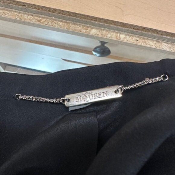 Alexander McQueen Black Jacket/Coat Retails for $3,745.00 Size 44 - Picture 8 of 9